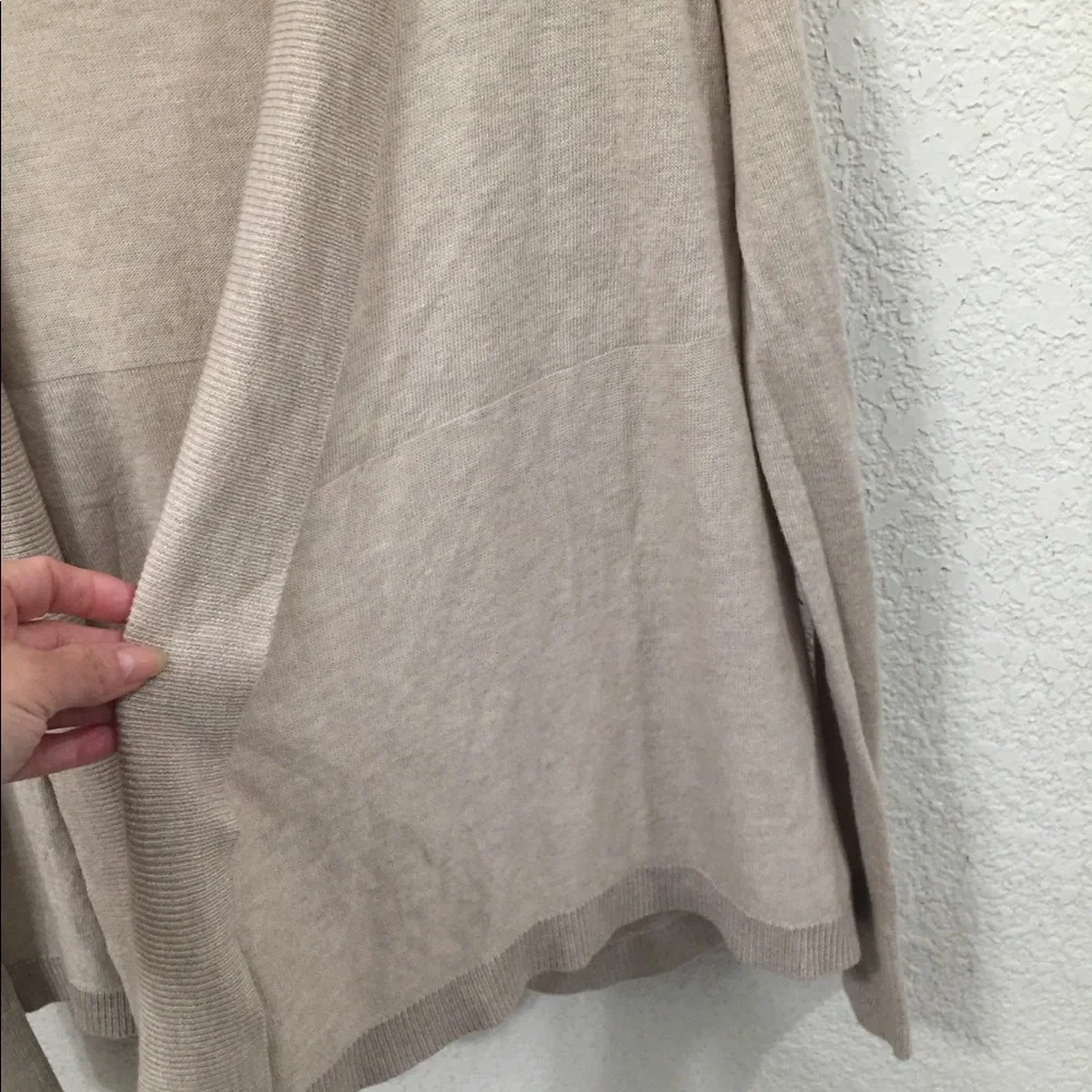 Liz Claiborne open front cardigan - Picture 2 of 5